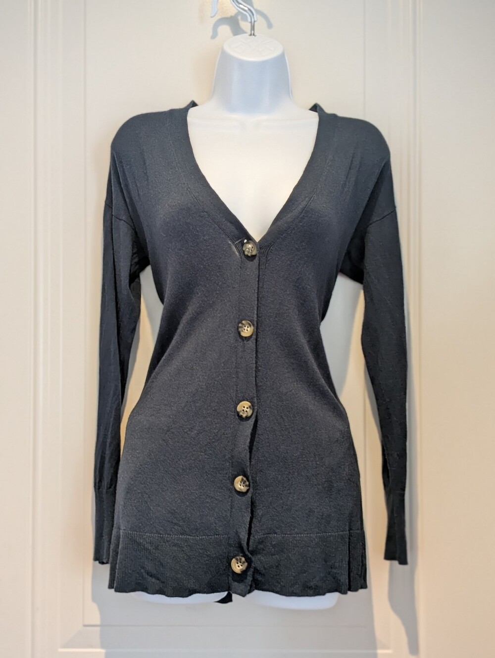 Ann Taylor Black V-Neck Button Front Cardigan With Pockets!!